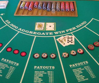 15 Individual Casino Game - Let It Ride Poker Table with Dealer